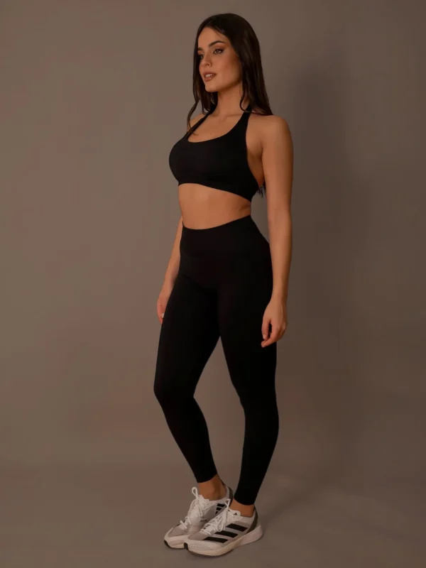 ULTRA BLACK